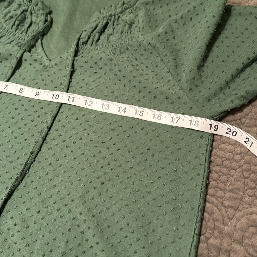 J CREW Top. Size X Small - Picture 9 of 10